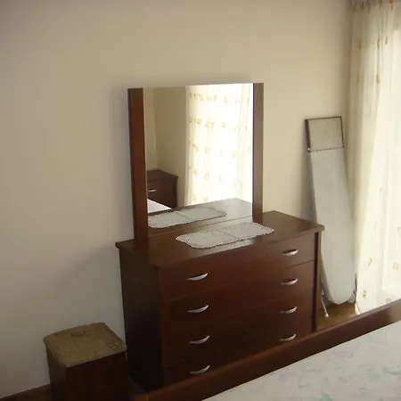 Christine Beach Apartment *