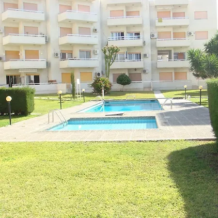 Christine Beach Apartment *